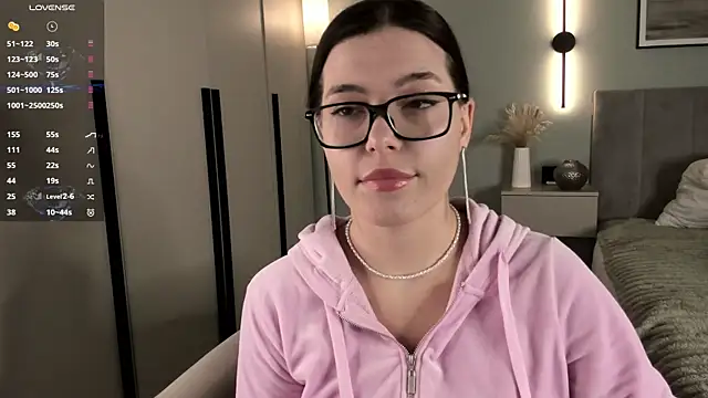 LubaStadt online show from December 22, 2025, 7:11 pm