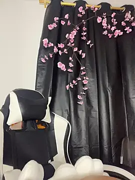 Snapshot of Scarlett05 chatting on March 15, 2026, 2:06 am Scarlett05 online show from March 15, 2026, 2:06 am