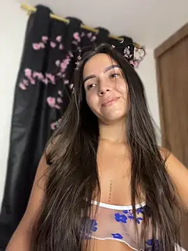 Scarlett05 online show from July 16, 2026, 1:33 am