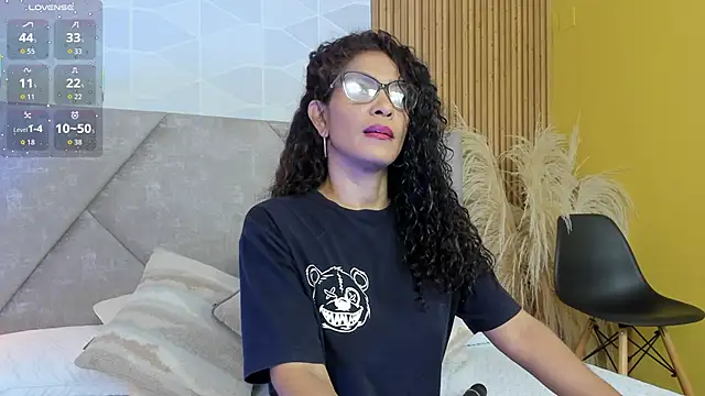 Snapshot of Brunnette_Sensation chatting on September 22, 2025, 6:32 pm Brunnette Sensation online show from September 22, 2025, 6:32 pm