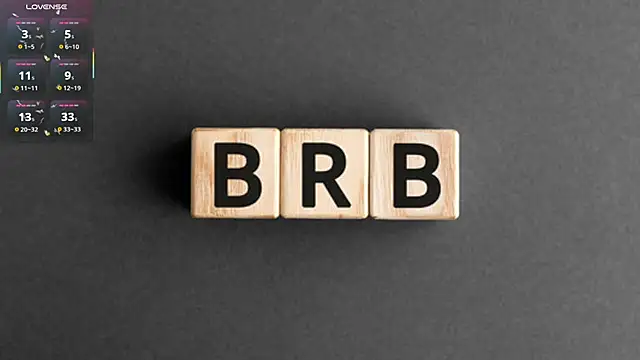 Snapshot of Brunnette_Sensation chatting on October 15, 2025, 7:58 pm Brunnette Sensation online show from October 15, 2025, 7:58 pm