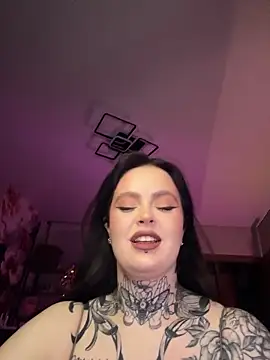 Mariiiiiway online show from May 8, 2026, 8:25 pm