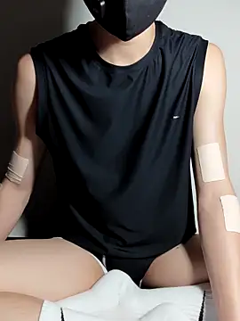 CYCYCYCYCY online show from September 15, 2025, 3:23 pm