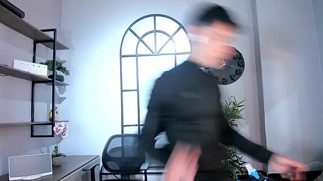 AustinJones  online show from January 7, 2026, 6:43 pm