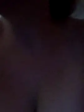 XEmoxkittyx online show from February 7, 2026, 5:11 am