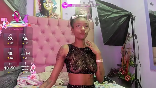 Shantall ks online show from September 18, 2025, 5:09 am