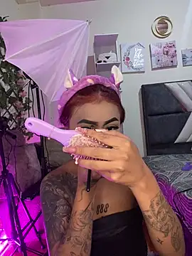 Dirty isabella18 online show from June 18, 2026, 5:39 pm