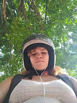 SirenRouge 69 online show from April 22, 2026, 7:59 pm