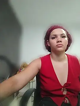 SirenRouge 69 online show from April 29, 2026, 8:04 pm