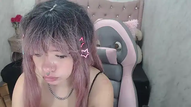 Emily Wilde online show from December 21, 2025, 2:41 am