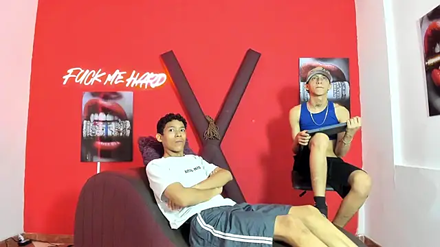 Snapshot of BEAUTY_BOYS1 chatting on March 1, 2026, 11:07 pm BEAUTY BOYS1 online show from March 1, 2026, 11:07 pm