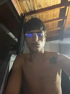 CoreyDejaun online show from November 4, 2025, 4:55 am