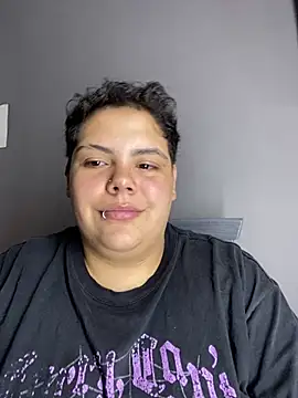 Snapshot of Hailey_Curvy chatting on August 7, 2026, 10:45 pm Hailey Curvy online show from August 7, 2026, 10:45 pm