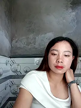 Snapshot of milo123-xx chatting on September 19, 2025, 4:47 am milo123-xx online show from September 19, 2025, 4:47 am