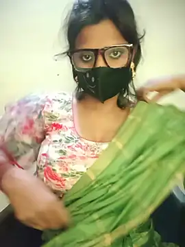 Snapshot of Mohini_Josh069 chatting on June 25, 2026, 12:53 pm Mohini Josh069 online show from June 25, 2026, 12:53 pm