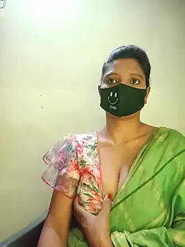 Snapshot of Mohini_Josh069 chatting on July 1, 2026, 3:30 am Mohini Josh069 online show from July 1, 2026, 3:30 am