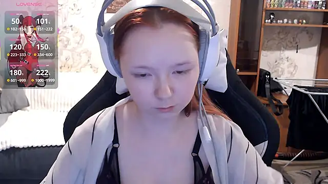 PansyBorriello online show from October 30, 2025, 4:30 pm