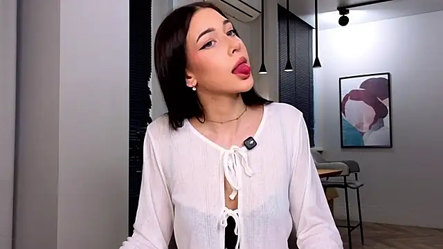Snapshot of EviaRabasca chatting on February 24, 2026, 11:08 am EviaRabasca online show from February 24, 2026, 11:08 am