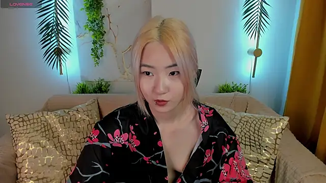 Snapshot of Aisi_18 chatting on September 17, 2025, 4:36 am Aisi 18 online show from September 17, 2025, 4:36 am