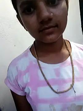 HONEY-BEA online show from September 14, 2025, 12:37 pm