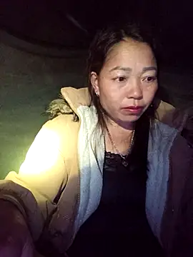 Snapshot of _Helala_ chatting on October 20, 2025, 10:38 am  Helala  online show from October 20, 2025, 10:38 am