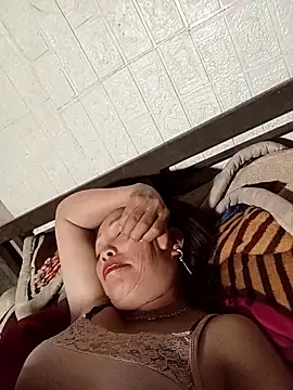 Snapshot of _Helala_ chatting on October 25, 2025, 9:17 am  Helala  online show from October 25, 2025, 9:17 am