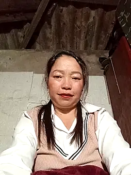  Helala  online show from December 15, 2025, 3:05 pm