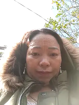  Helala  online show from December 19, 2025, 4:19 am