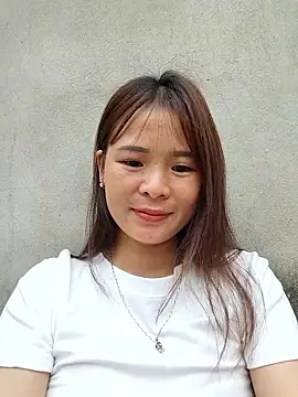 Samdangg online show from May 6, 2026, 3:46 am