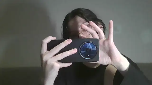 LaVostraDorothy online show from September 16, 2025, 5:14 pm