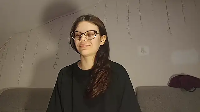 Snapshot of LaVostraDorothy chatting on April 19, 2026, 8:00 pm LaVostraDorothy online show from April 19, 2026, 8:00 pm