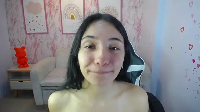 Snapshot of Kylie_ch1 chatting on September 20, 2025, 10:49 am Kylie ch1 online show from September 20, 2025, 10:49 am