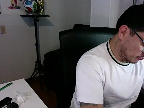 sexycito55 online show from August 7, 2026, 10:39 am