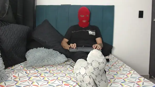 Warmteam777 online show from September 27, 2025, 12:26 am