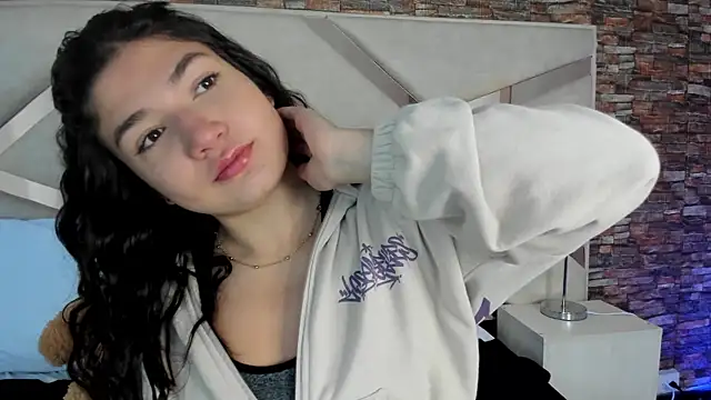 Valery Brand online show from September 29, 2025, 11:26 am