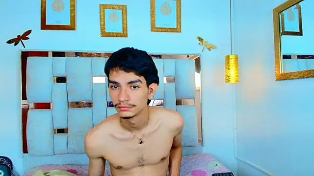 LilyAndJuan online show from September 11, 2025, 9:15 pm
