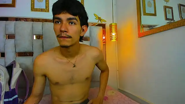 LilyAndJuan online show from September 13, 2025, 7:02 pm