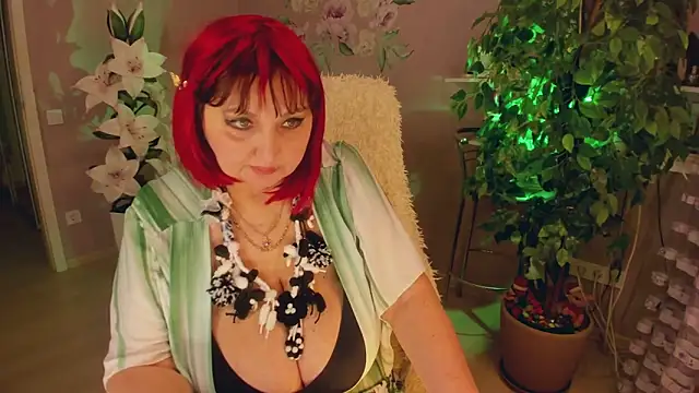 Snapshot of rebekkacharm chatting on October 17, 2025, 5:15 pm rebekkacharm online show from October 17, 2025, 5:15 pm