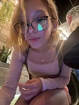 SweetBunnyGF online show from June 22, 2026, 3:25 am