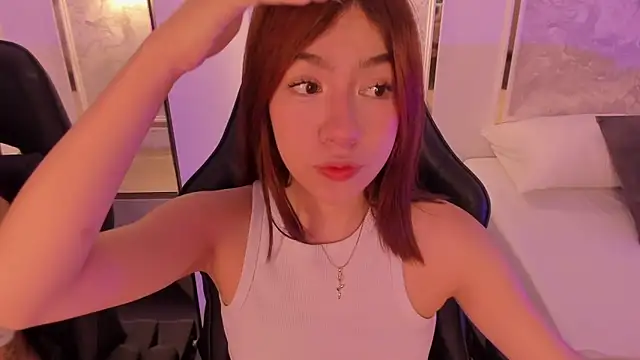 Snapshot of doll_eyees_ chatting on September 30, 2025, 7:24 am doll eyees  online show from September 30, 2025, 7:24 am