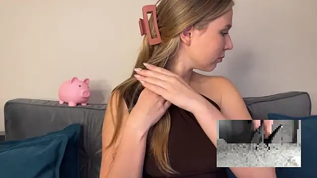 GoddessRoss online show from September 26, 2025, 6:34 pm