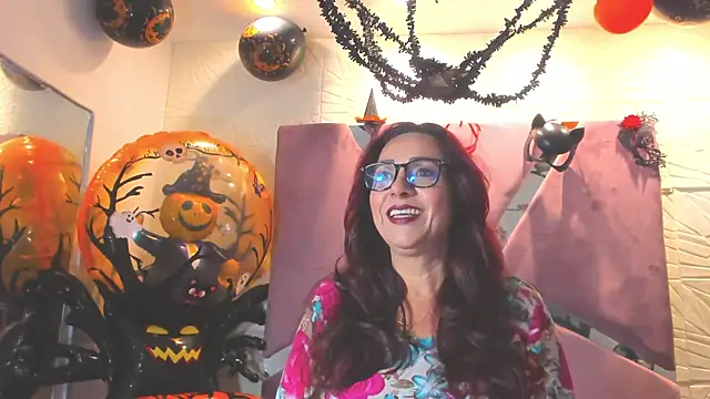 Madame Angelic  online show from October 19, 2025, 5:41 am