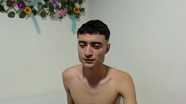 camiYwY online show from February 1, 2026, 5:39 am