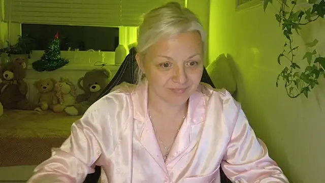 Linsy Kim online show from February 13, 2026, 12:06 am