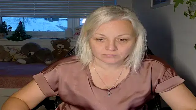 Linsy Kim online show from February 15, 2026, 4:36 pm