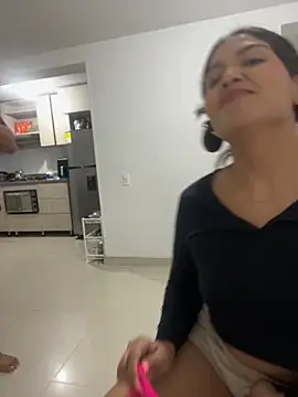 Lustunionn online show from October 22, 2025, 10:42 pm