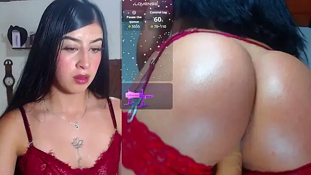 Snapshot of keily__funny chatting on October 10, 2025, 4:44 am keily  funny online show from October 10, 2025, 4:44 am