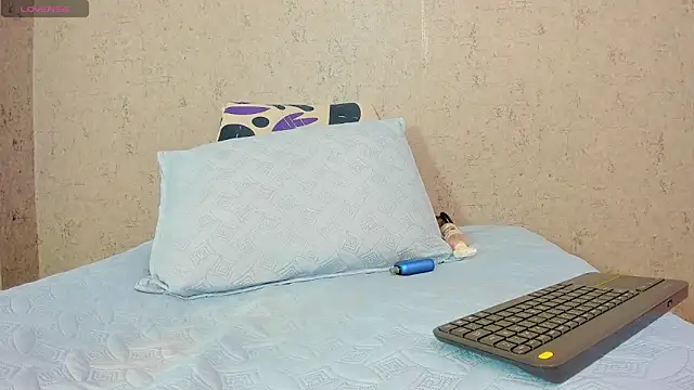 scarlett646 online show from October 10, 2025, 3:05 am