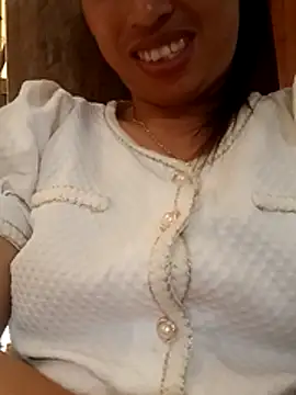 Snapshot of misa_00 chatting on August 3, 2026, 6:45 am misa 00 online show from August 3, 2026, 6:45 am