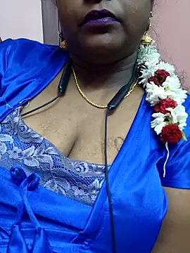 Snapshot of bakyasree143 chatting on September 15, 2025, 3:56 pm bakyasree143 online show from September 15, 2025, 3:56 pm